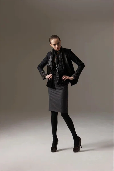 Look 10
